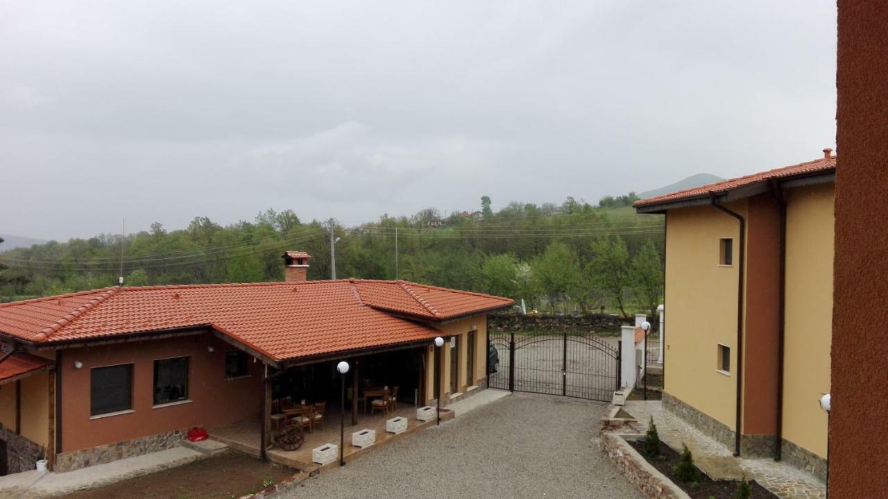 Комплекс Тянкови Къщи Varshets  Exterior foto